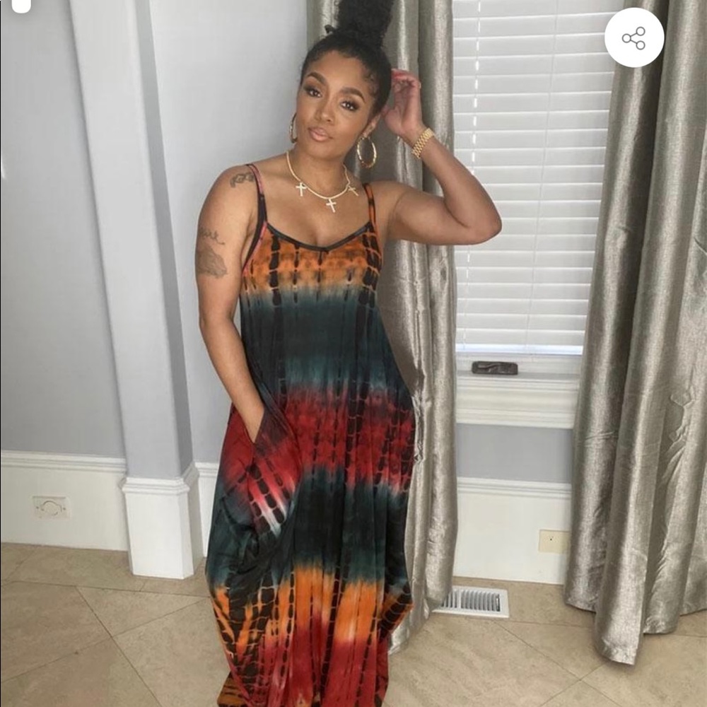 DIVA TYE DYE MAXI DRESS - NWOT😎